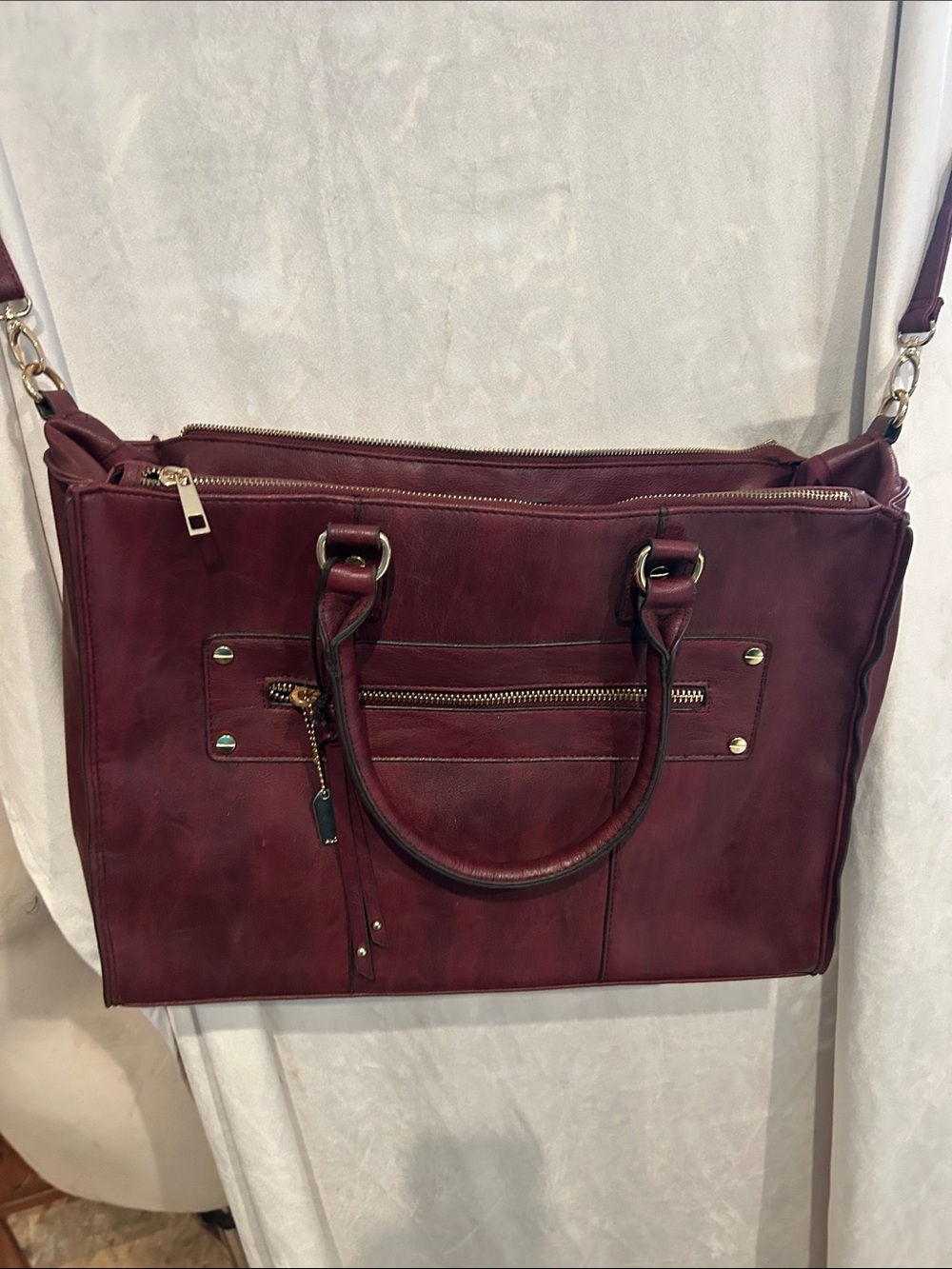 Women’s Burgundy Leather Tote with Front Zip Pocket